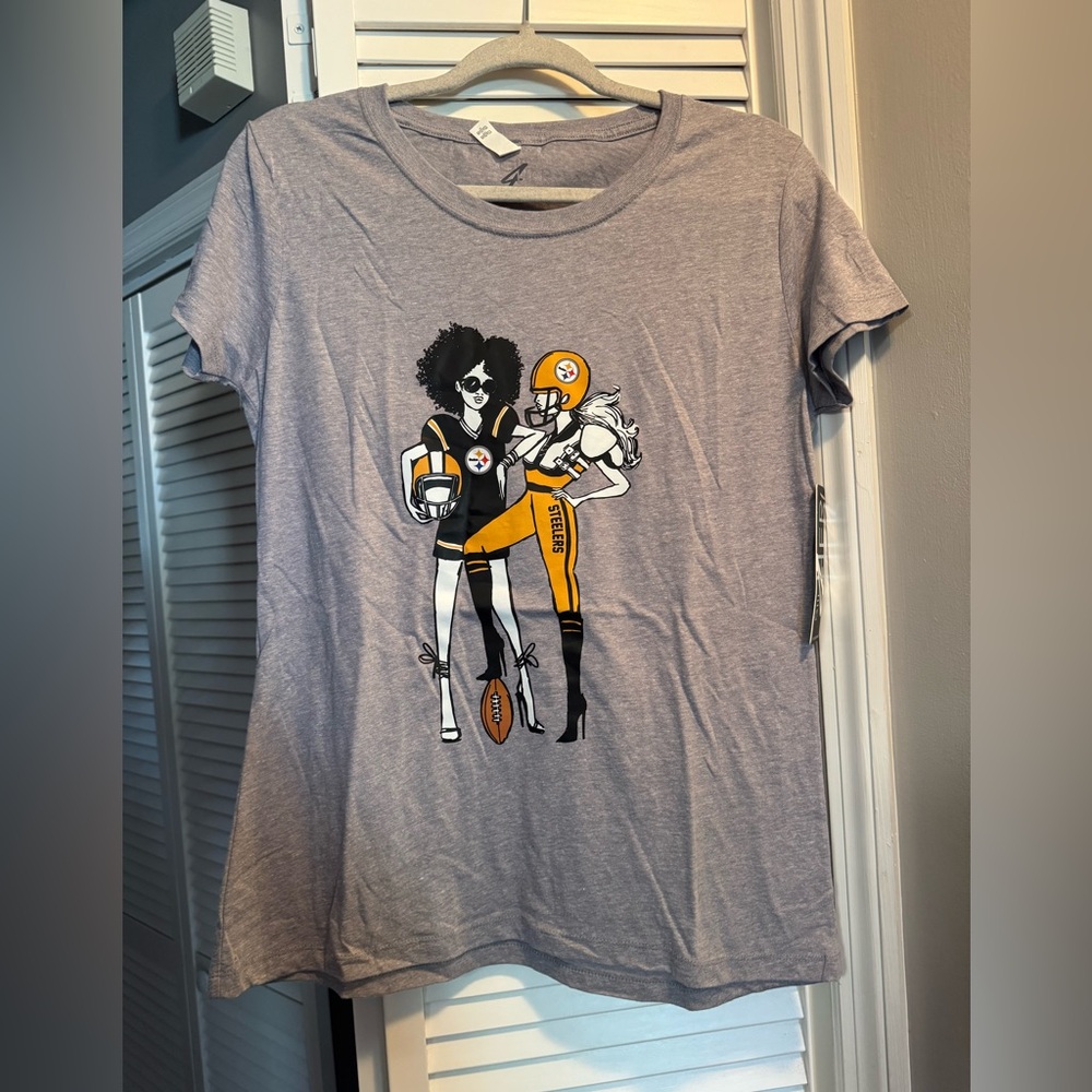 Brand New with tags Gray Graphic T-Shirt with Steelers Football Design